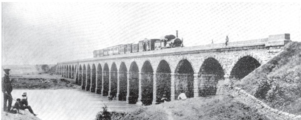 चित्र 1.4 मुंबई तथा थाणे को जोड़ने वाला पहला रेल पुल, 1854