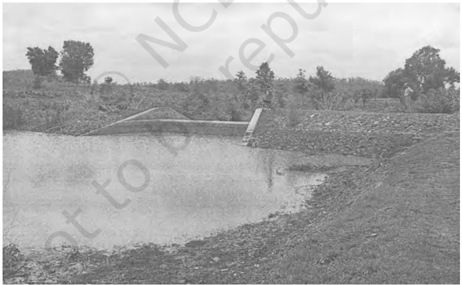 A small dam