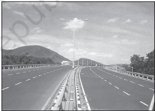 Fig. 7.3 : Dharmavaram Tuni National Highway, India