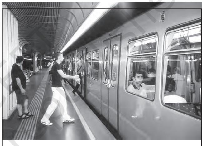 Fig. 7.4: Tube Train in Vienna