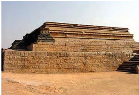 Fig. 7.11
The mahanavami dibba