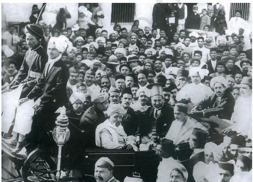 Fig. 11.3
Mahatma Gandhi in Karachi,
March 1916