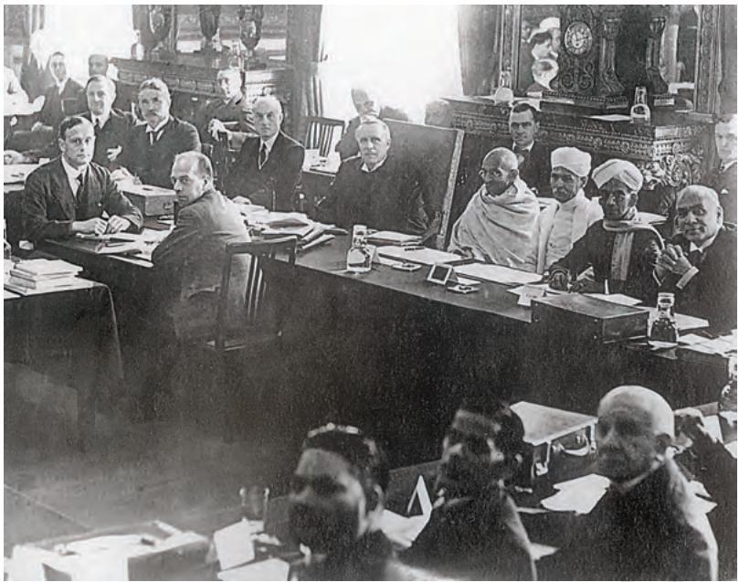 Fig. 11.9
At the Second Round Table Conference, London, November 1931
Mahatma Gandhi opposed the demand for separate
electorates for “lower castes”. He believed that this would
prevent their integration into mainstream society and
permanently segregate them from other caste Hindus.
